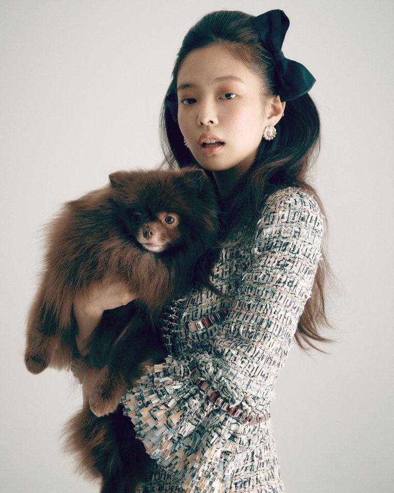 7-BLACKPINK-Jennie-Kuma-Vogue-